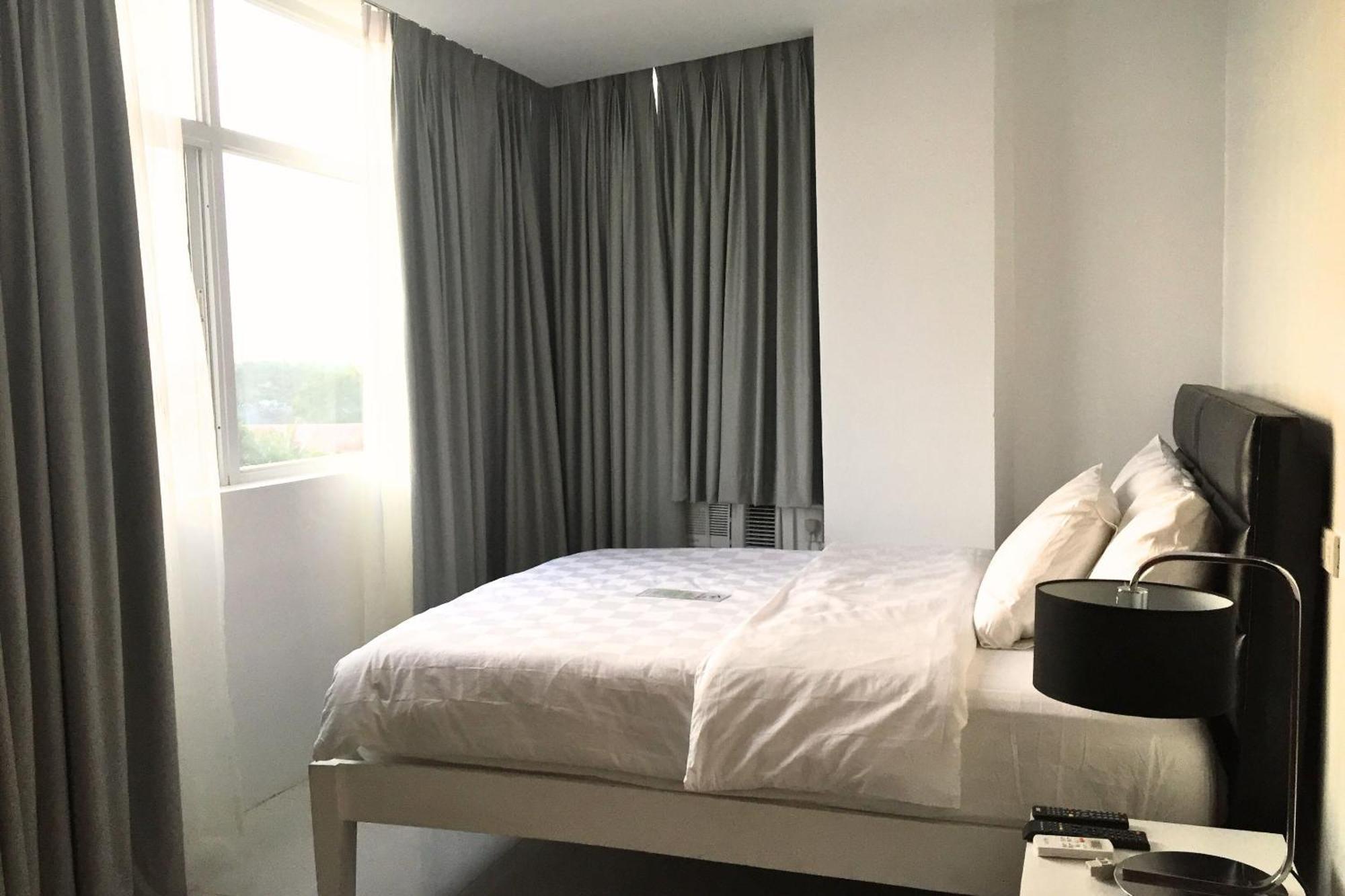 Tely'S Bed & Breakfast Iloilo Powered By Cocotel Εξωτερικό φωτογραφία